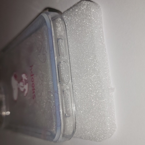 Brand new Apple IPhone 🍎 15 Pro Max   Peanuts Snoopy soft Silicone Phone - Picture 6 of 8